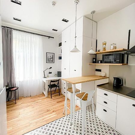 Poetry Apartments In The City Center Charkov Exteriér fotografie