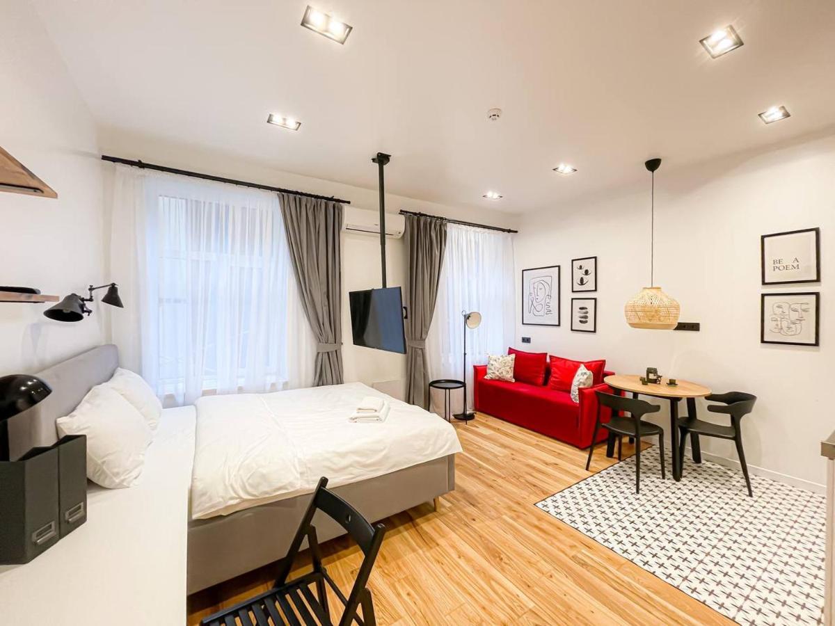Poetry Apartments In The City Center Charkov Exteriér fotografie