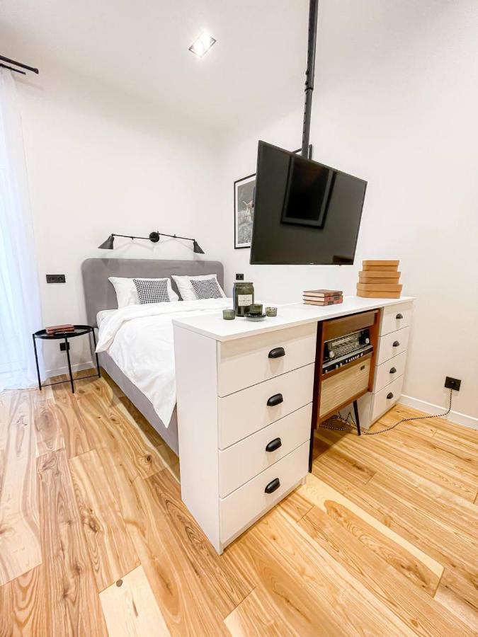 Poetry Apartments In The City Center Charkov Exteriér fotografie