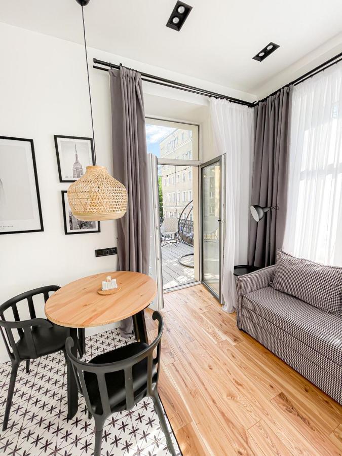 Poetry Apartments In The City Center Charkov Exteriér fotografie