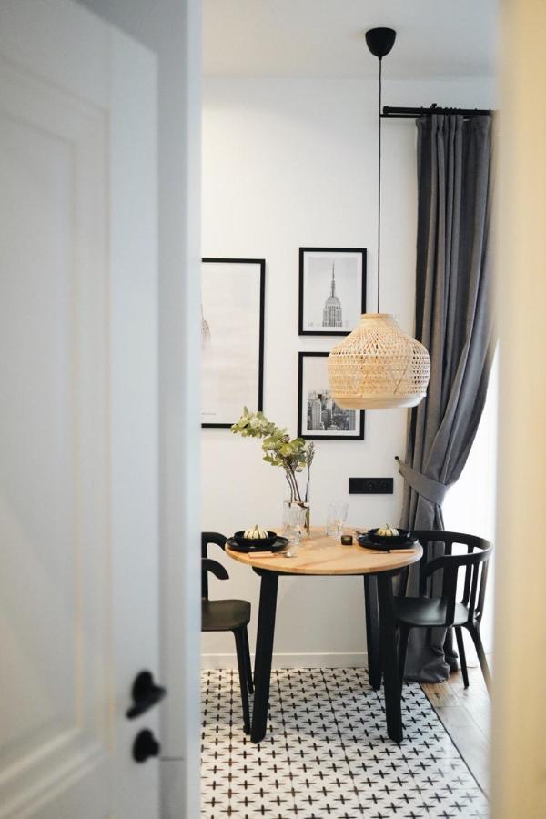 Poetry Apartments In The City Center Charkov Exteriér fotografie